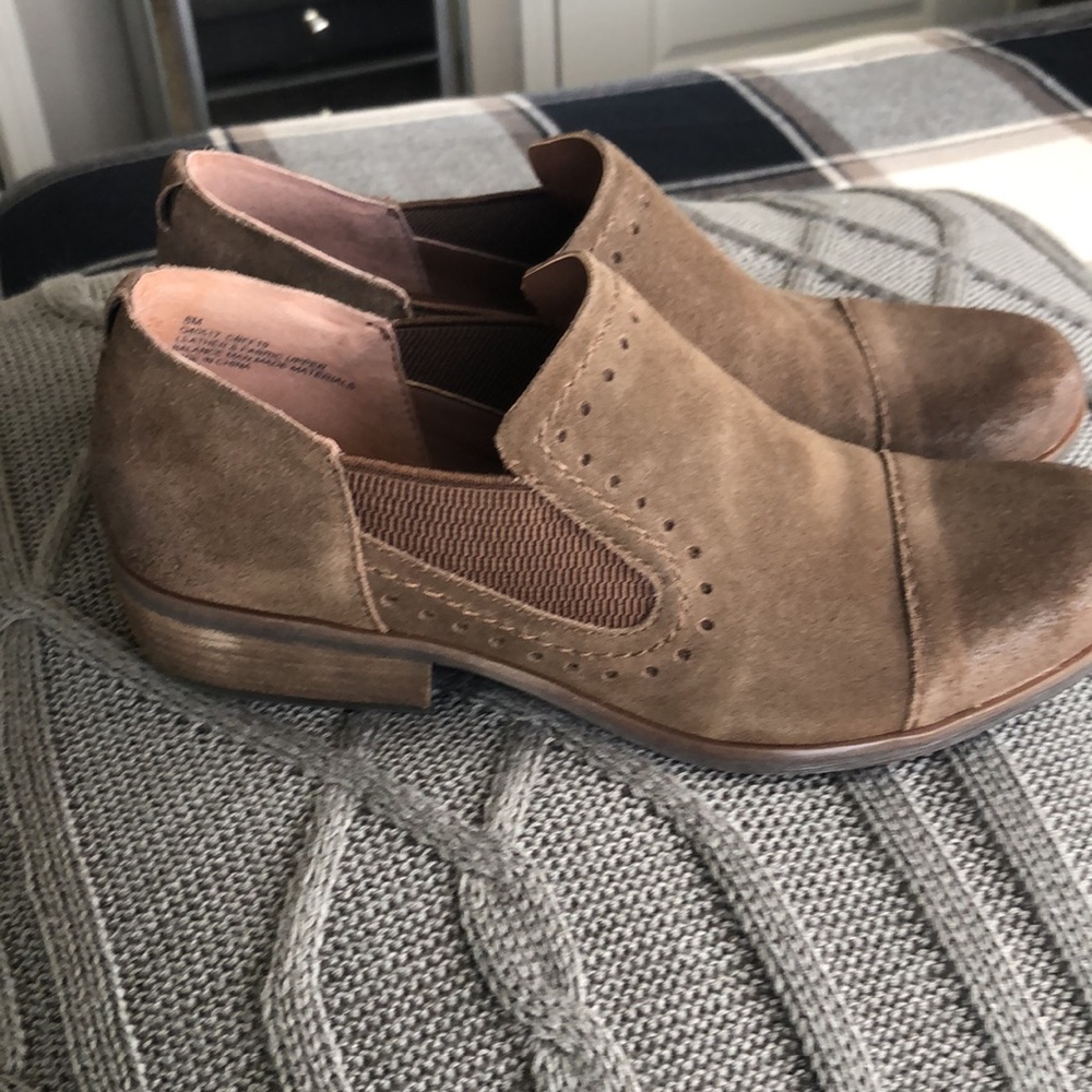 Korks brand booties